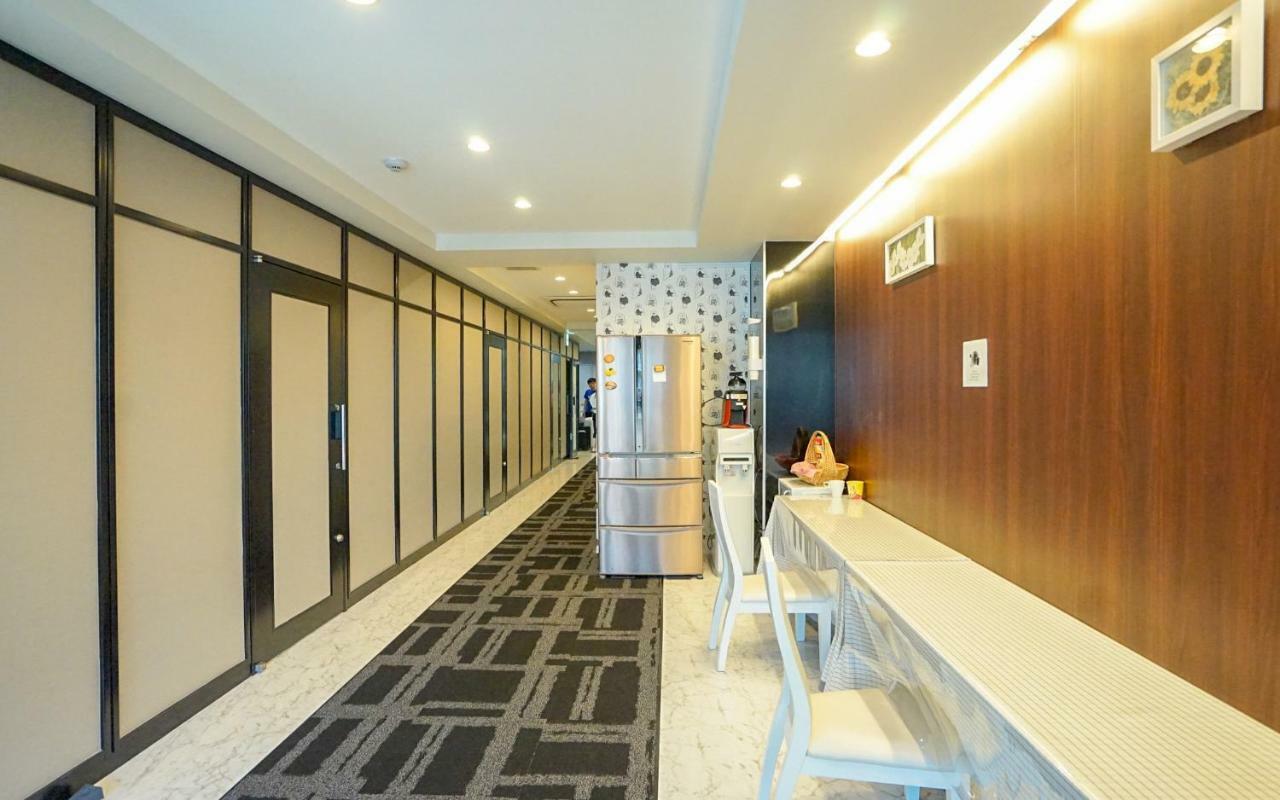 Dian Hostel/Guesthouse Namba Osaka Bagian luar foto